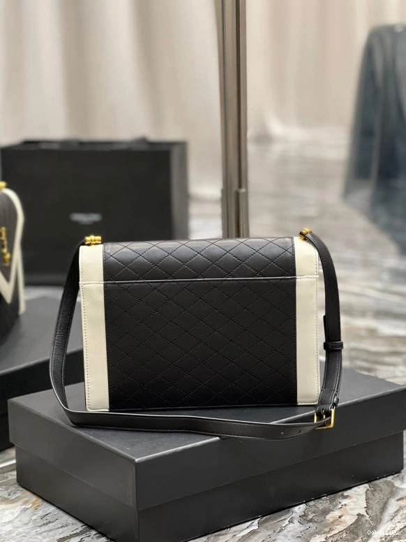 GABY YSL 0719